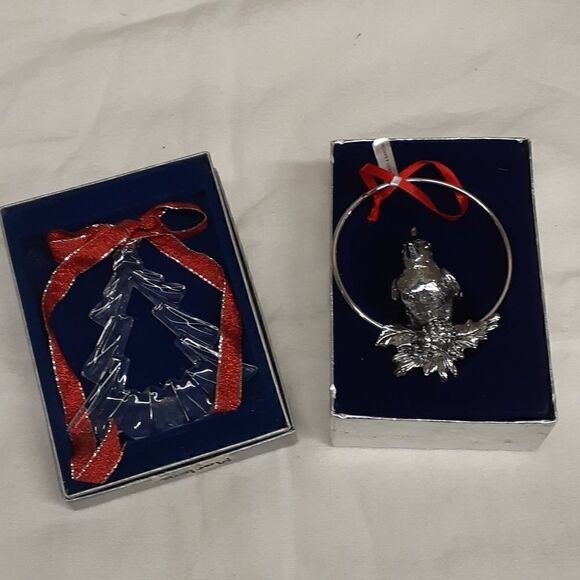 Bundle of 2 silverplate cardinal and Mikasa Christmas tree ornaments. - Picture 1 of 9